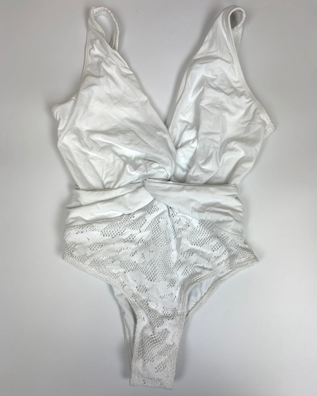 White Deep V-Neck One Piece Swimsuit - Size 2/4