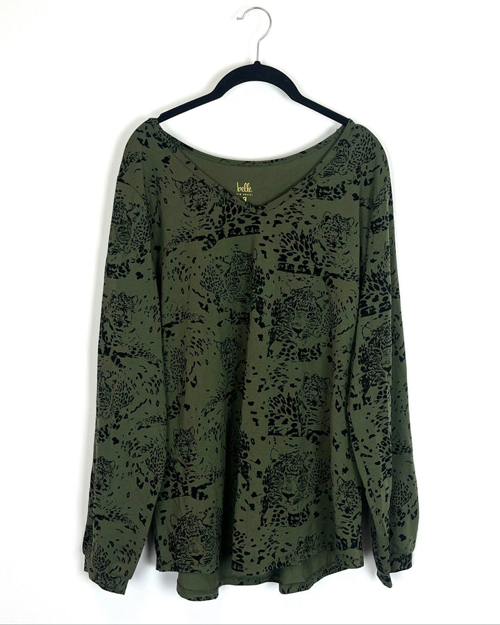 Green Leopard Top - Size 14/16