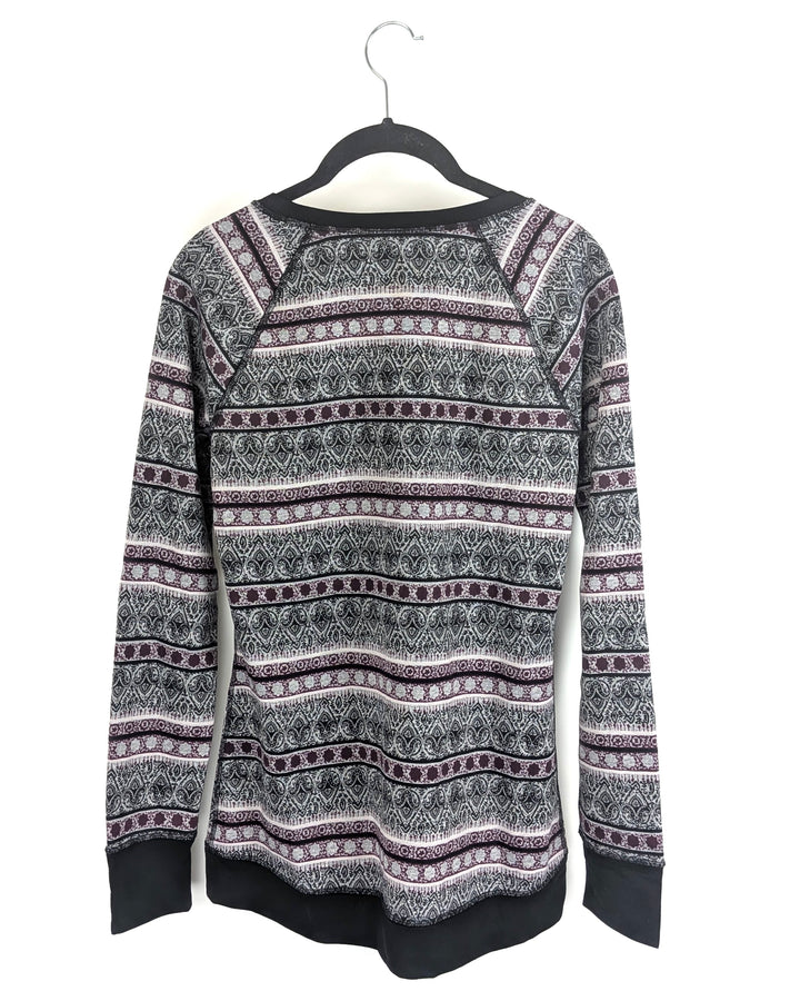 Long Sleeve Fleecewear Patterned Knit Pullover- Size 2/4