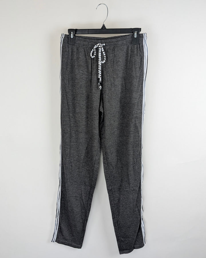 Gray Textured Lounge Pants - Small