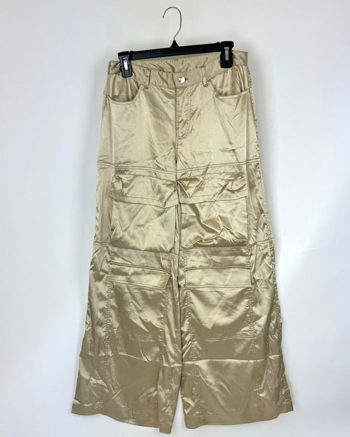 Shiny Gold Pants With Pockets - Size 2/4