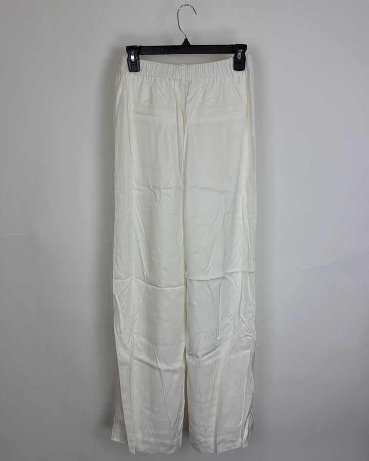 White Wide Leg Pant - Size 2/4