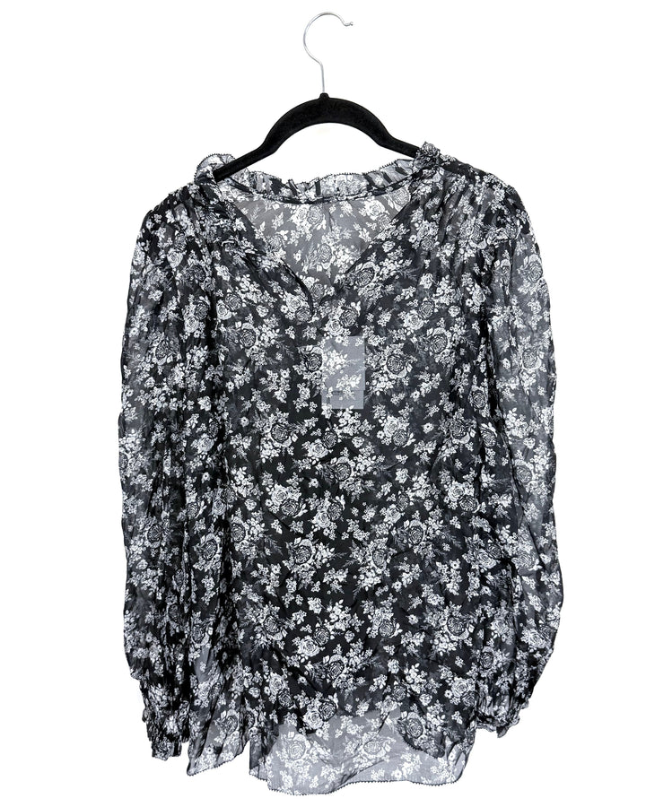 Black and White Floral Top - Size 4/6