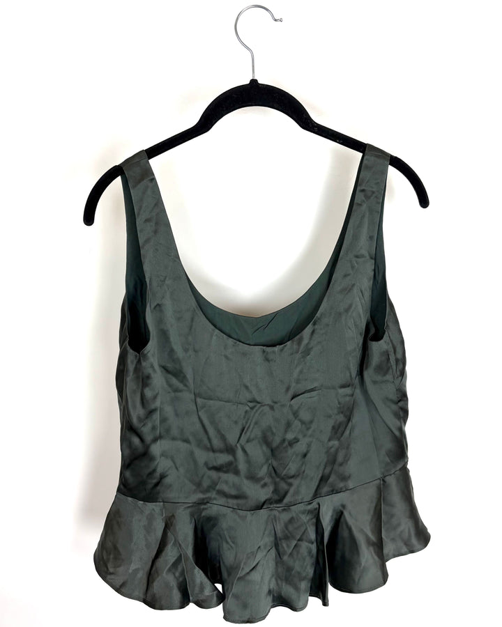 Moss Green Flowy Tank Top - Size 2/4