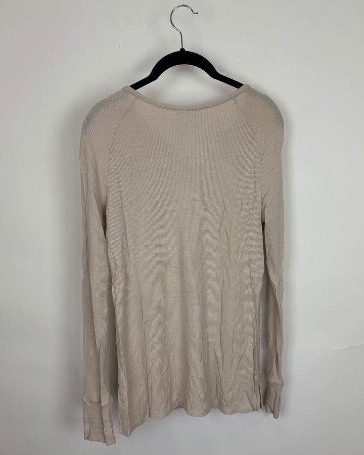 Tan V Neck Long Sleeve - Size 2/4