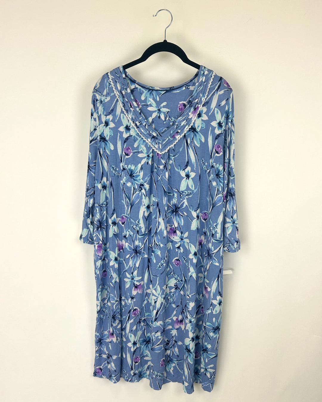 Blue Floral Nightgown - Size 10/12