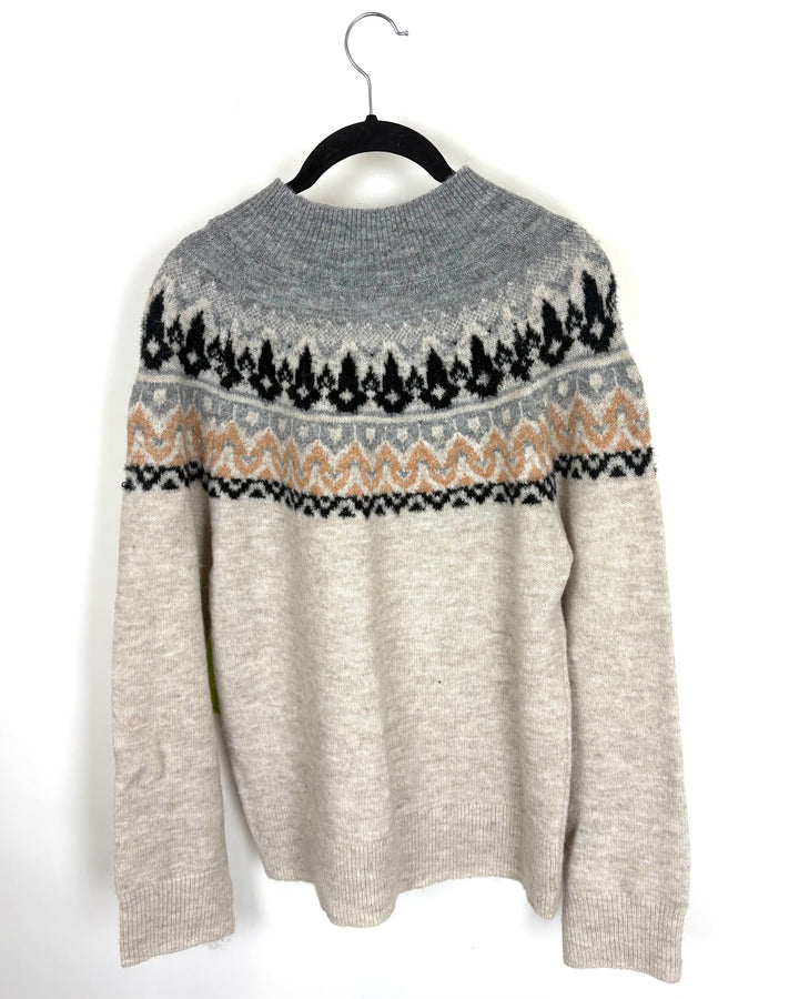 Cozy Gray and Black Patterned Sweater - Size 6/8