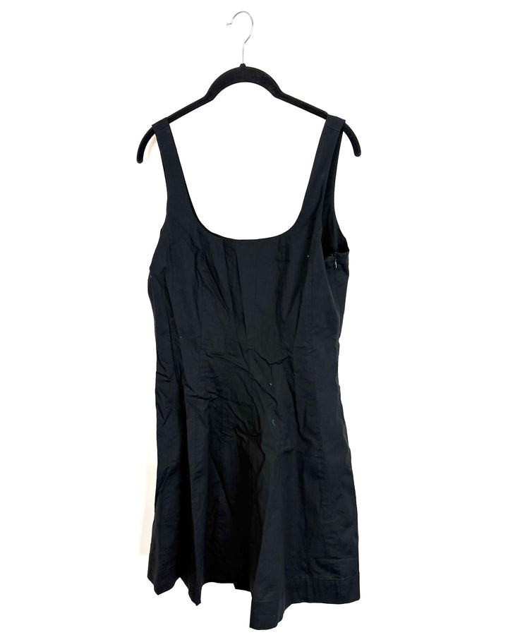 Black Structured Scoop Neck Dress - Size 4, 8, and 12