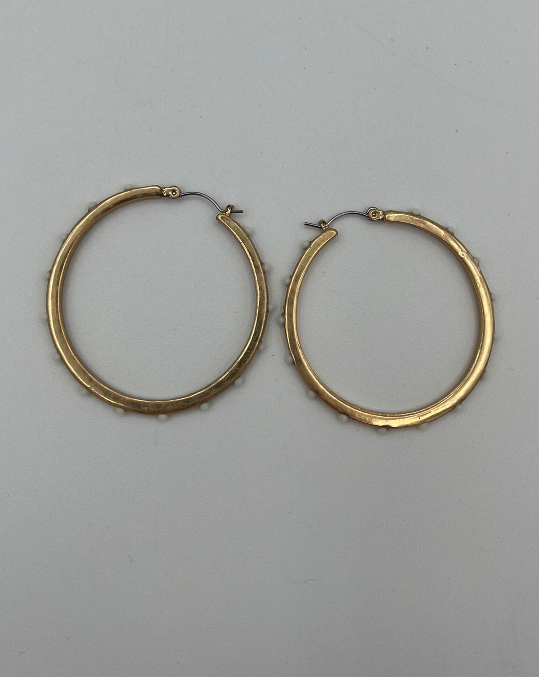 White Detail Gold Hoop Earrings