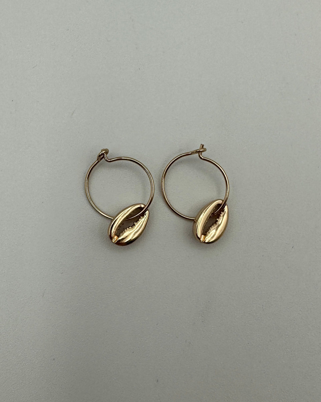 Gold Shell Pendant Earrings