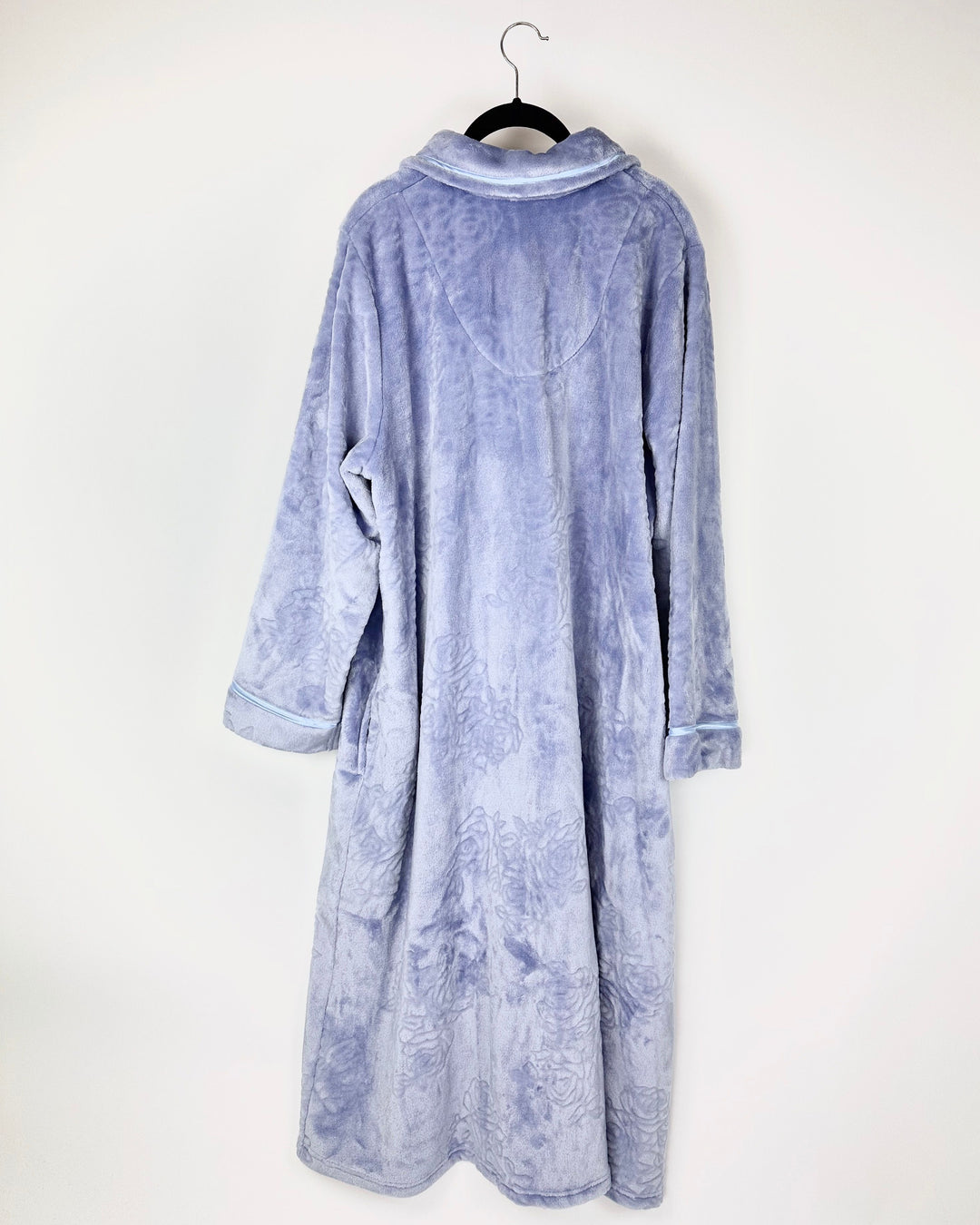 Periwinkle Zip Up Robe - Size 6/8