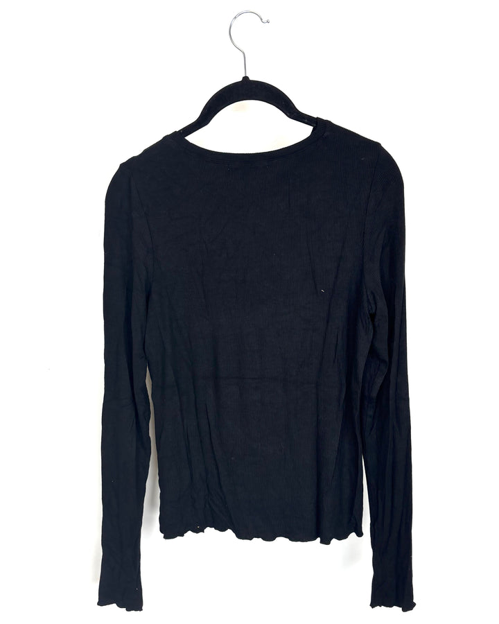 Black Round Neck Long Sleeve - Size 2/4