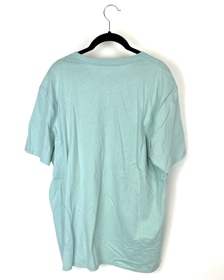 MENS Light Blue Kiss Design T-Shirt - Large