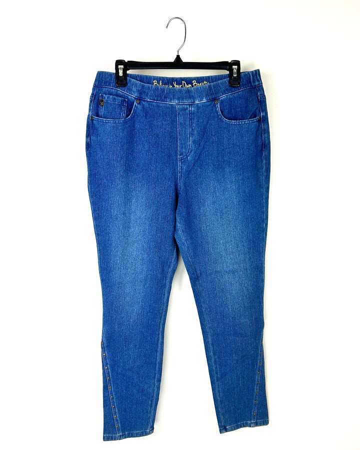 Medium Wash Bead Detail Denim Pants - Size 12