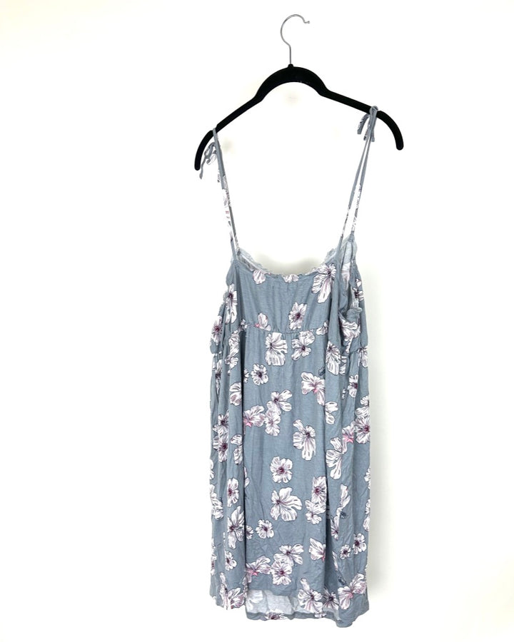 Gray Floral Print Flowy Top - Size 10/12