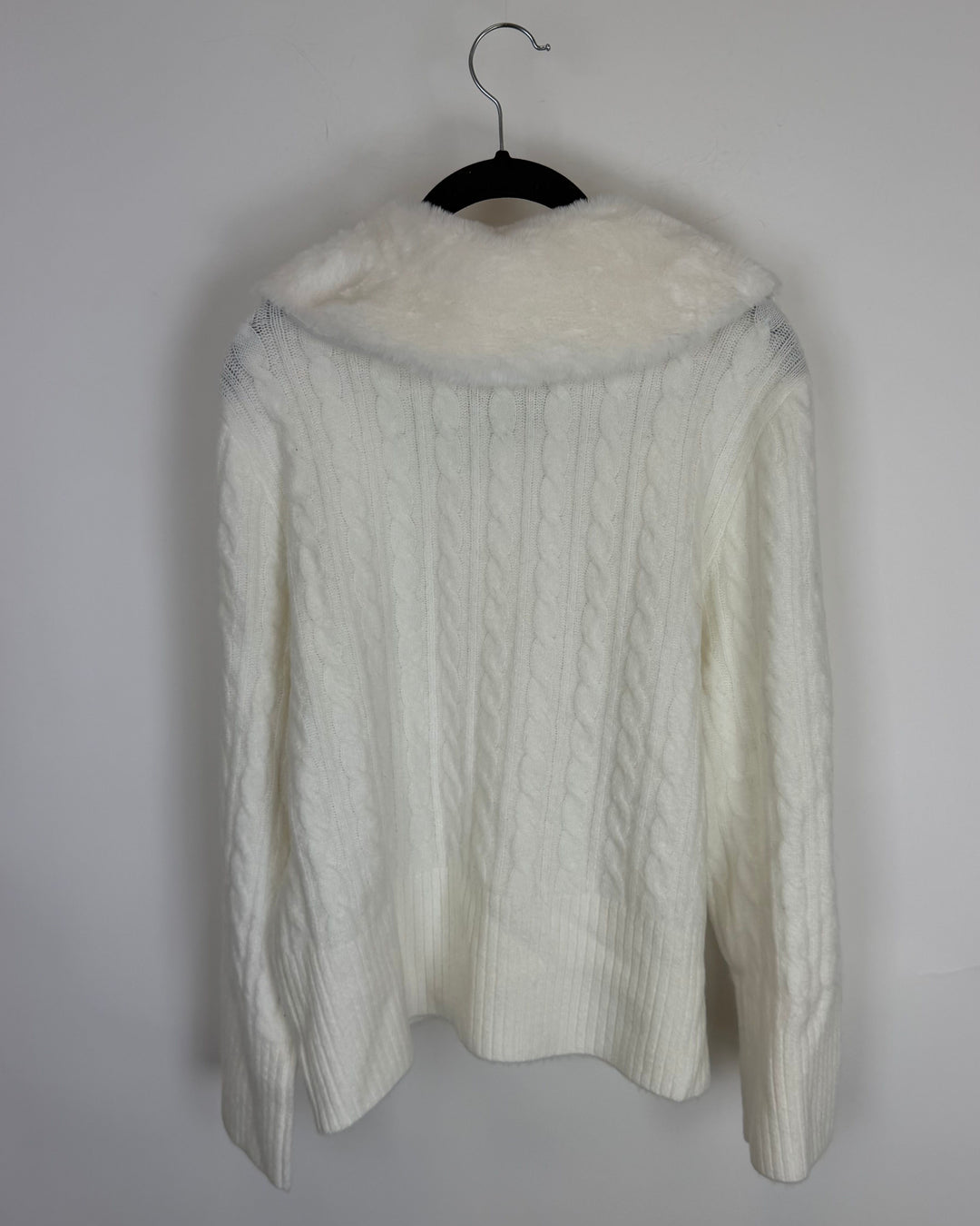 White Faux Fur Collar Sweater - Size 6/8