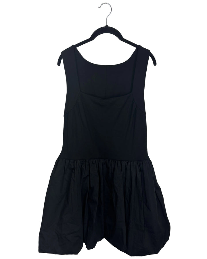Sweet Heart Neckline Black Dress - Size 8/10