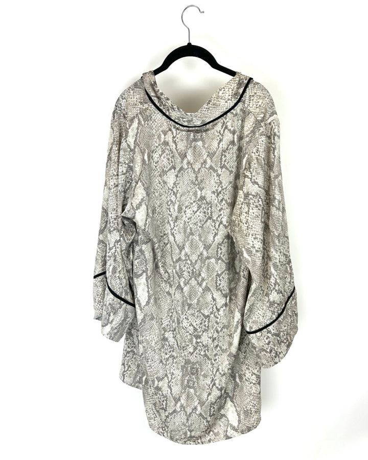 Grey Snake Print Robe - Small / Medium