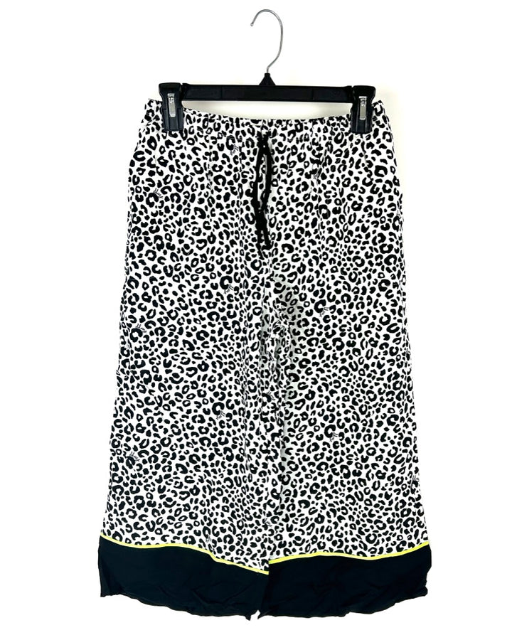 Black, White, and Lime Green Cheetah Print Pajama Set - Small