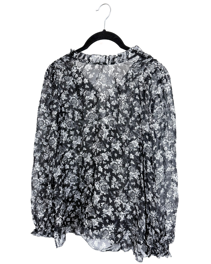 Black and White Floral Top - Size 4/6