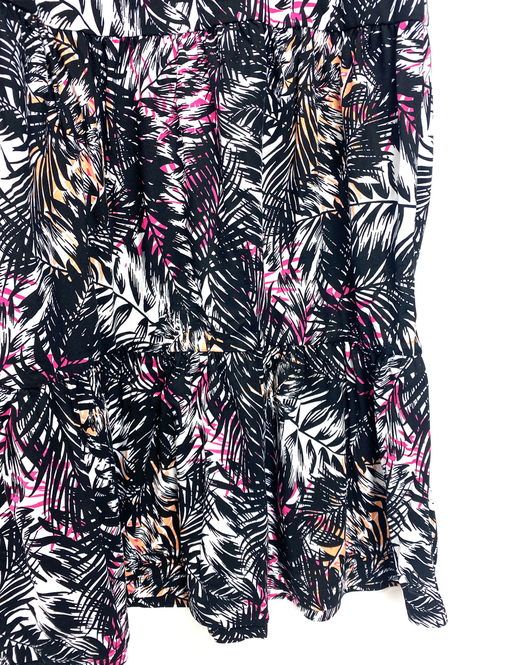 Black And Pink Tropical Scoop Neck Maxi Dress - Size 8/10