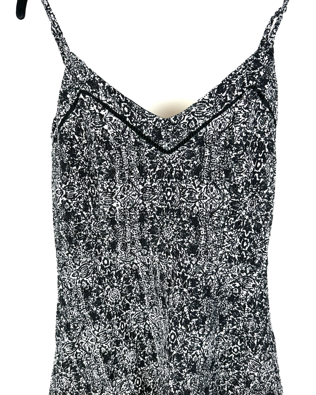 Black And White Pattern Dress - Size 4-6