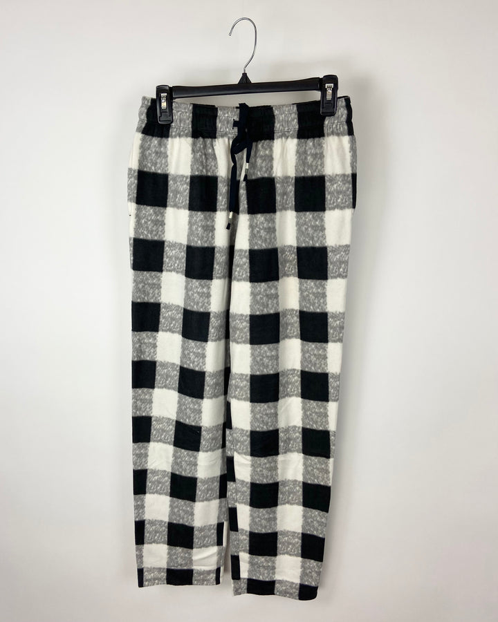 Black And White Plaid Pajama Pants - Small