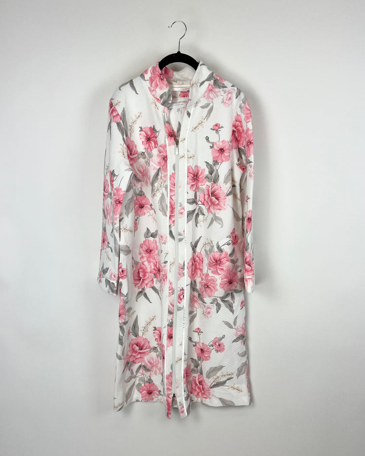 Pink Floral Zip Up Robe - Small