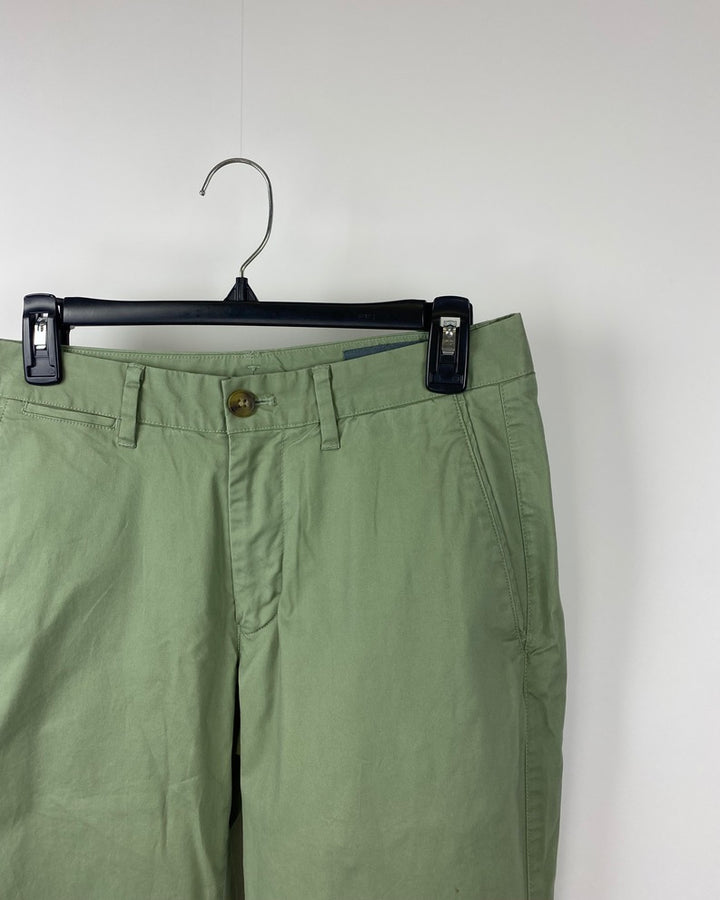 MENS Green Khaki Pant - Size 28/32