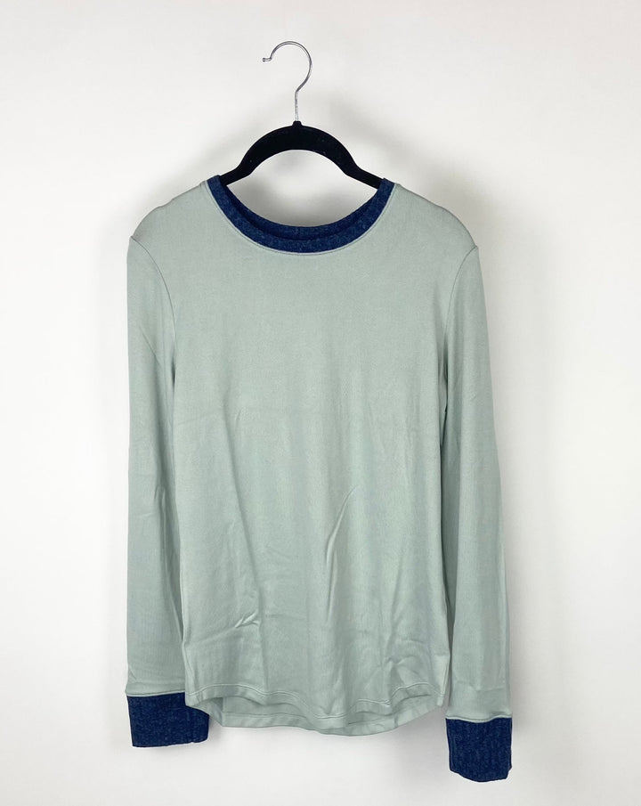 Light Teal Long Sleeve Pajama / Lounge Top - Small