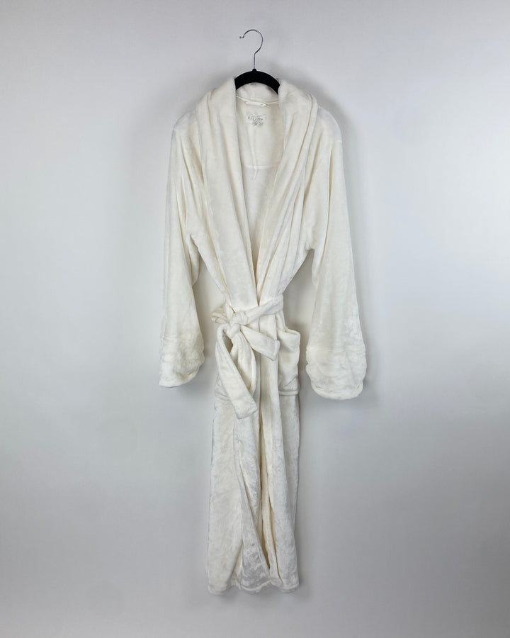 White Fuzzy Long Robe - Small