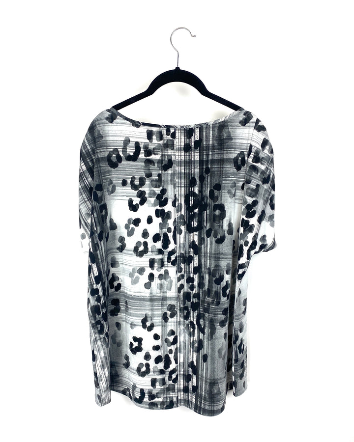 Black and White Printed Blouse - Large/Extra Large