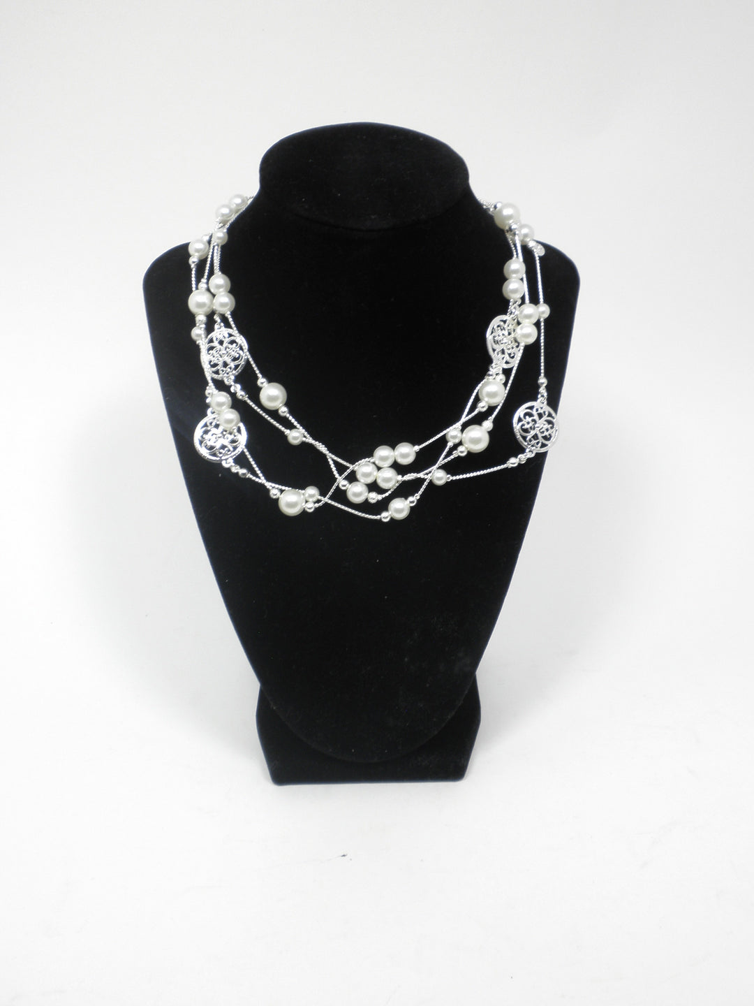 Pearl Beaded Necklace With Silver Detail - Donated From Designer - The Fashion Foundation