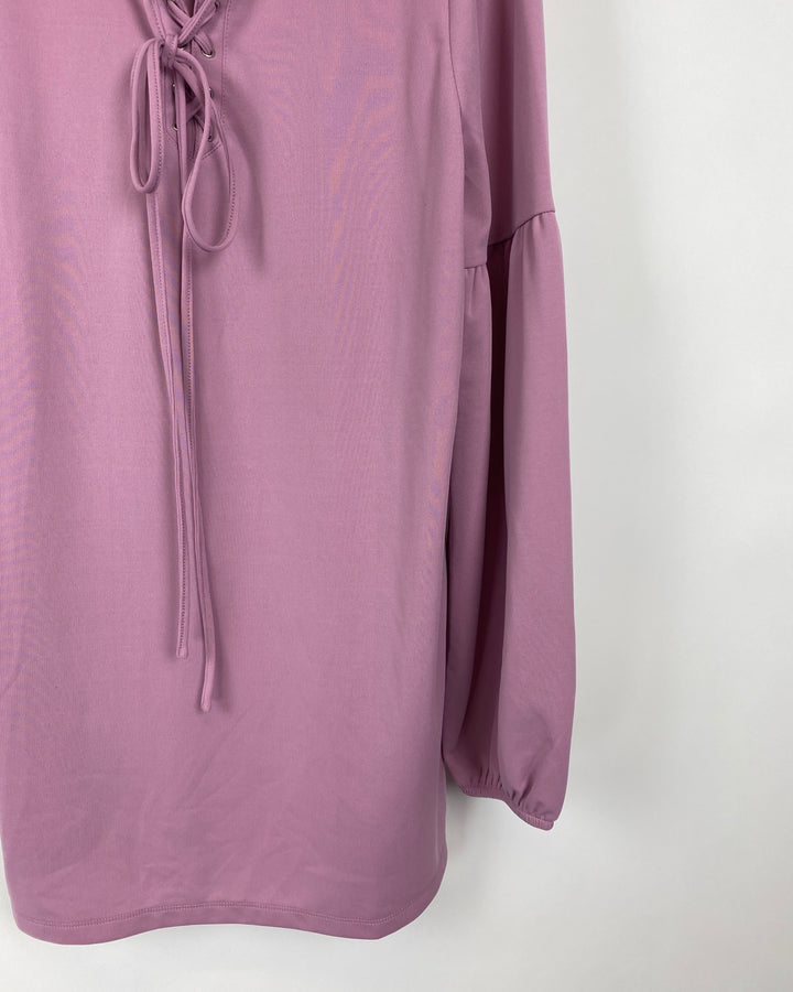 Light Purple Tie Neckline Top - Small/Medium