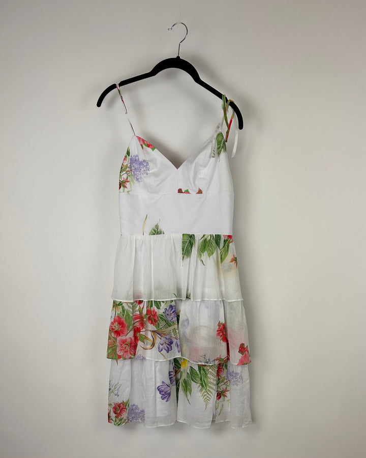 White Floral Ruffle Dress - Small