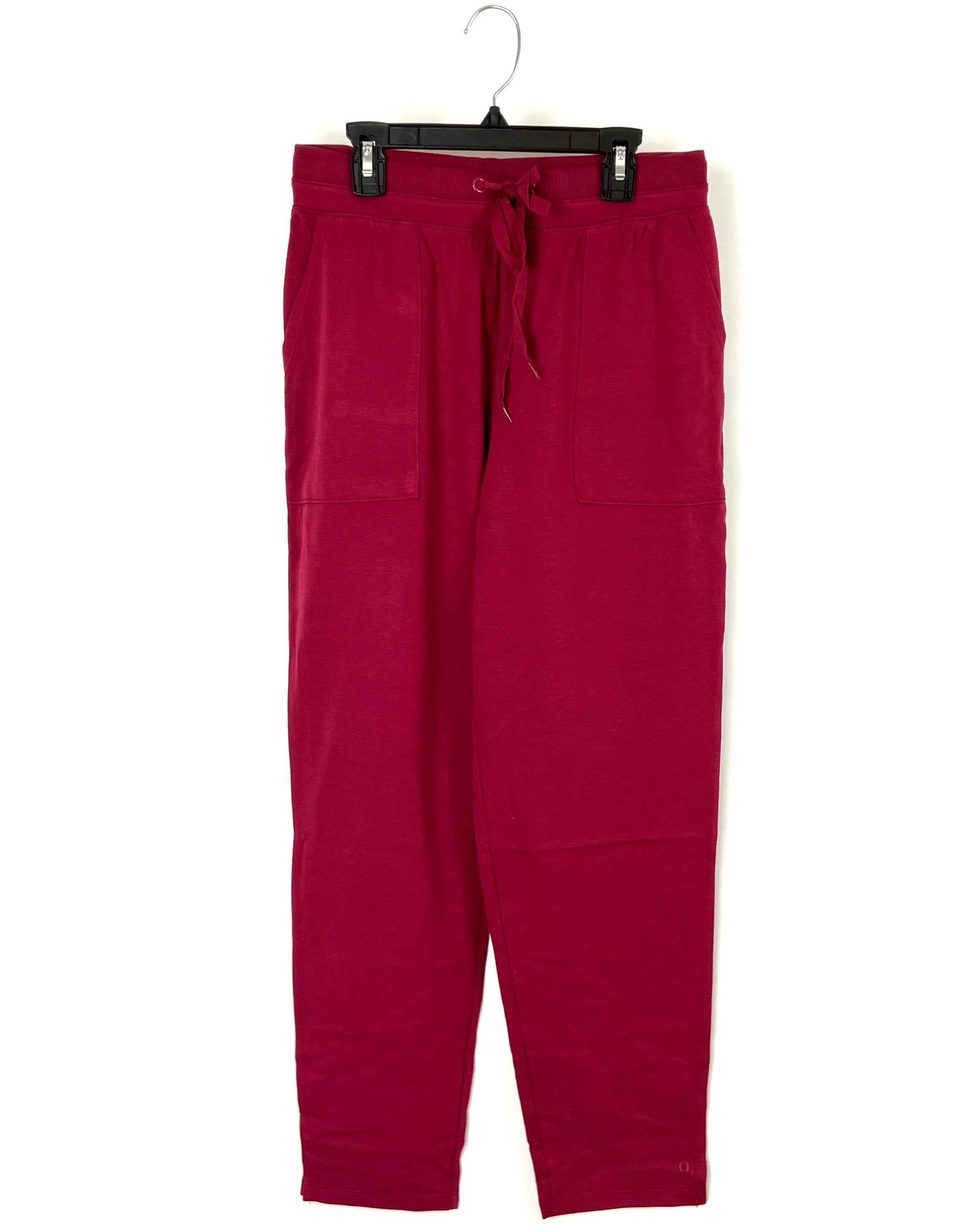 Dark red sweatpants shop