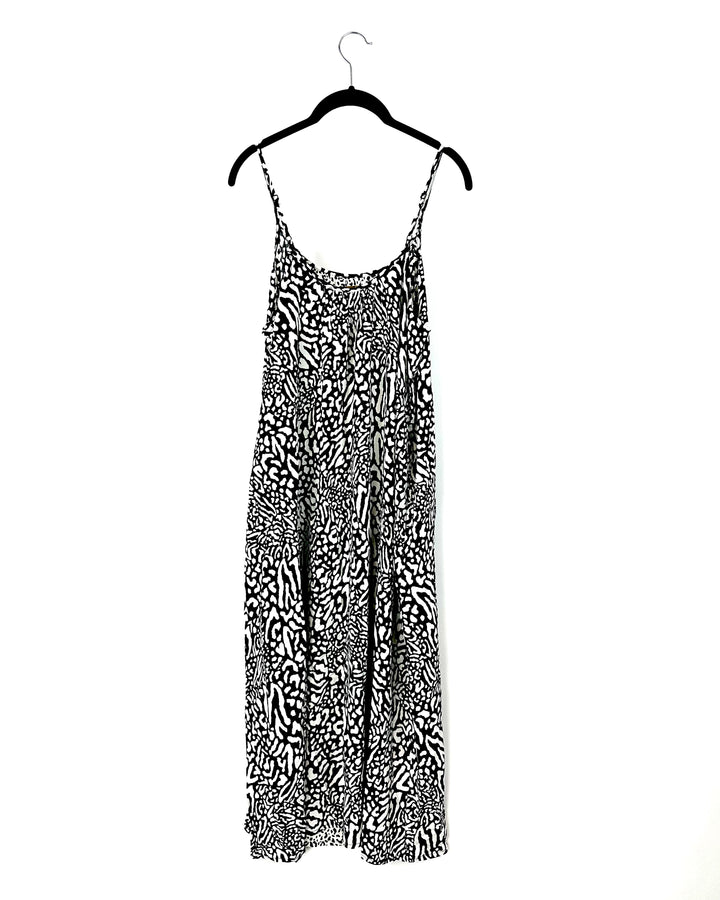 Black And White Animal Print Nightgown - Small