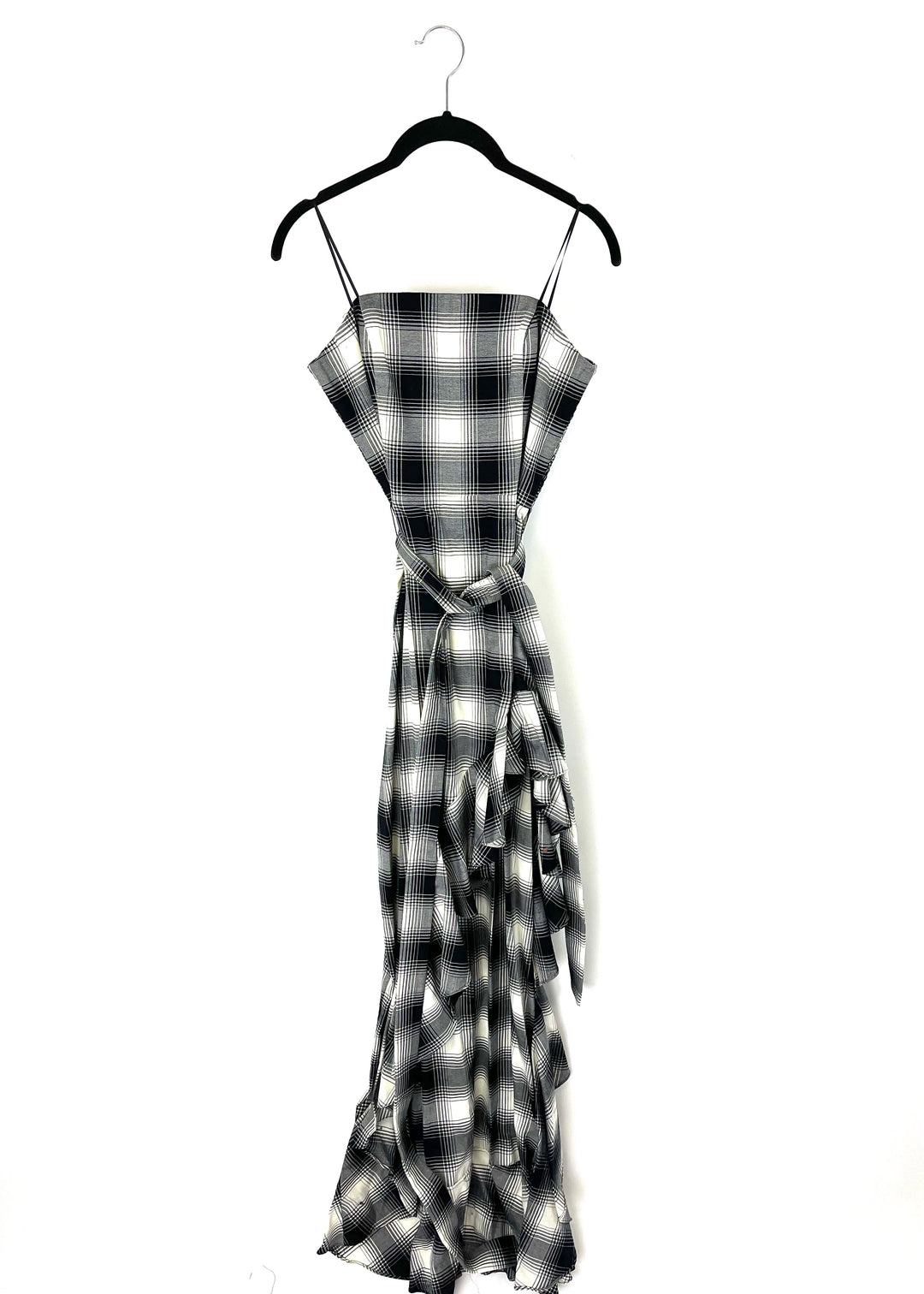 Black and White Plaid Dress - Size 4-6 The Fashion Foundation Black and White Plaid Dress - Size 4-6 The Fashion Foundation