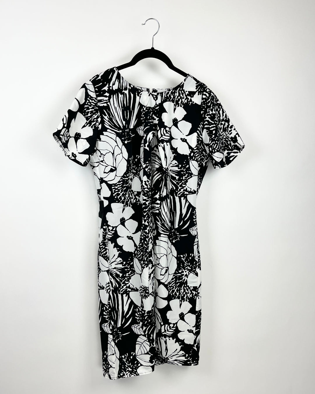Black and White Midi Dress - Size 4