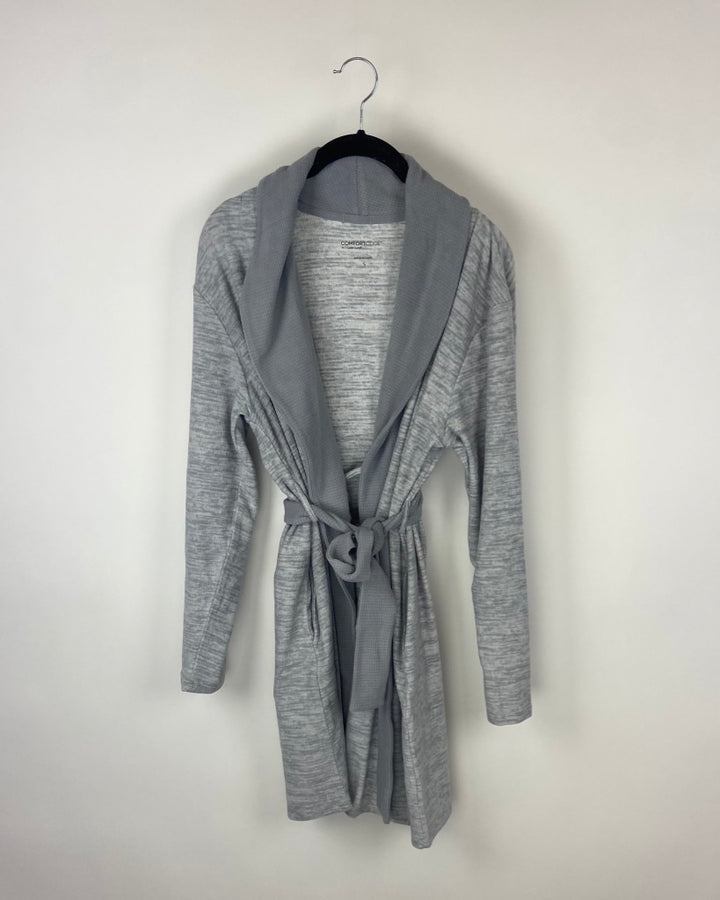 Grey Robe - Size 6/8