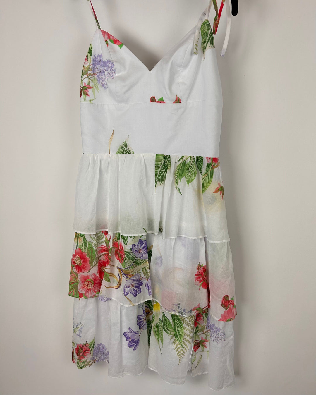 White Floral Ruffle Dress - Small