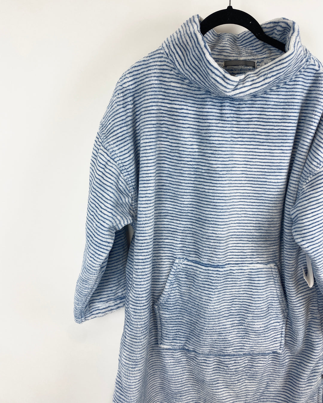 Blue and White Striped Fuzzy Long Sweatshirt - Small