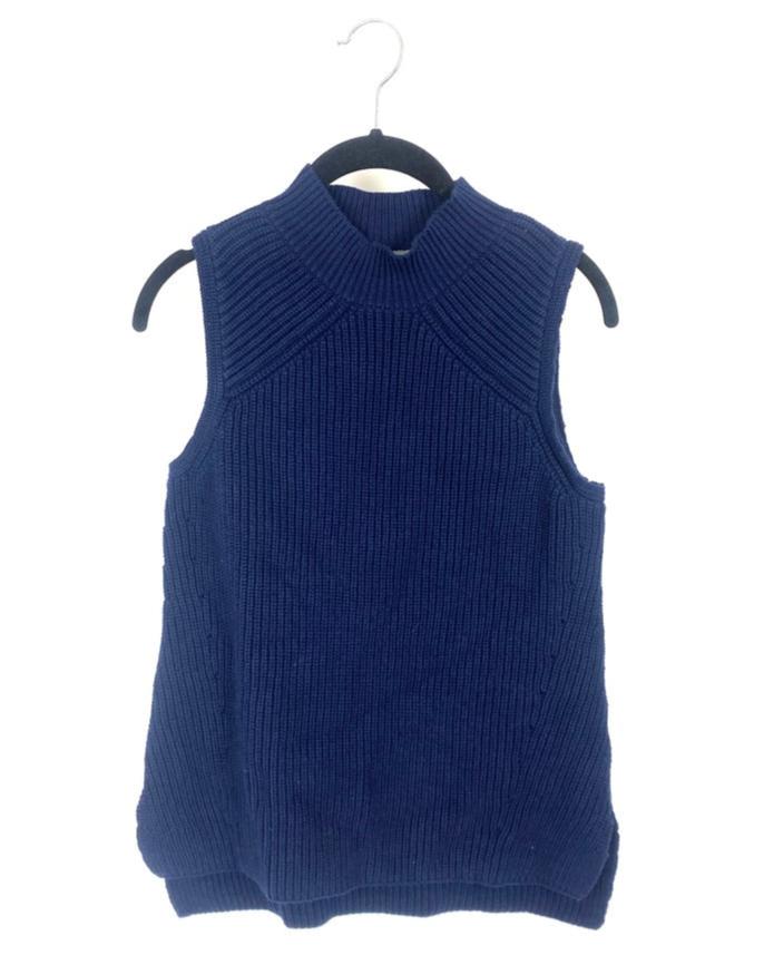 Sleeveless Navy Blue Sweater - Small