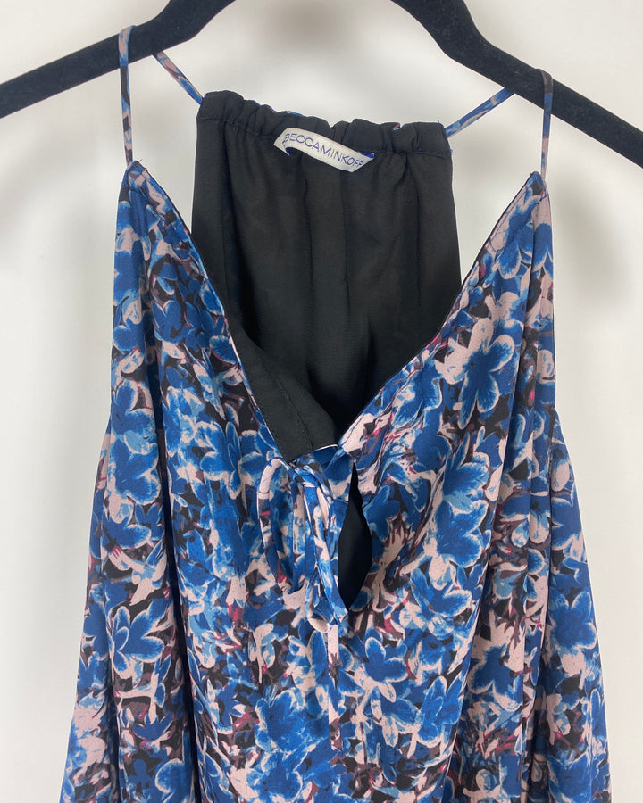 Blue Floral Patterned Cold Shoulder Top - Small