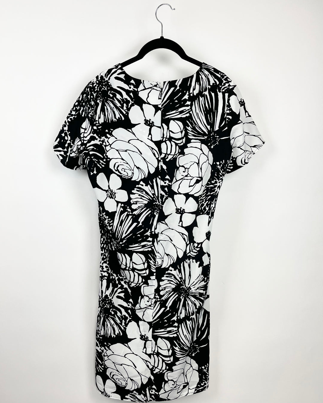 Black and White Midi Dress - Size 4