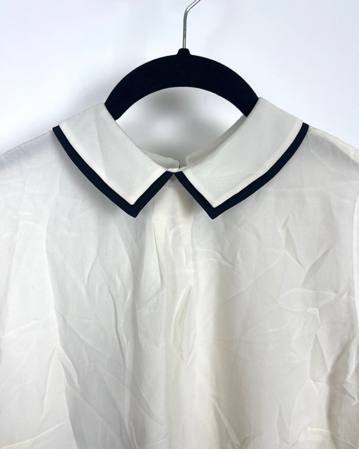 White and Black Collared Blouse - Size 4