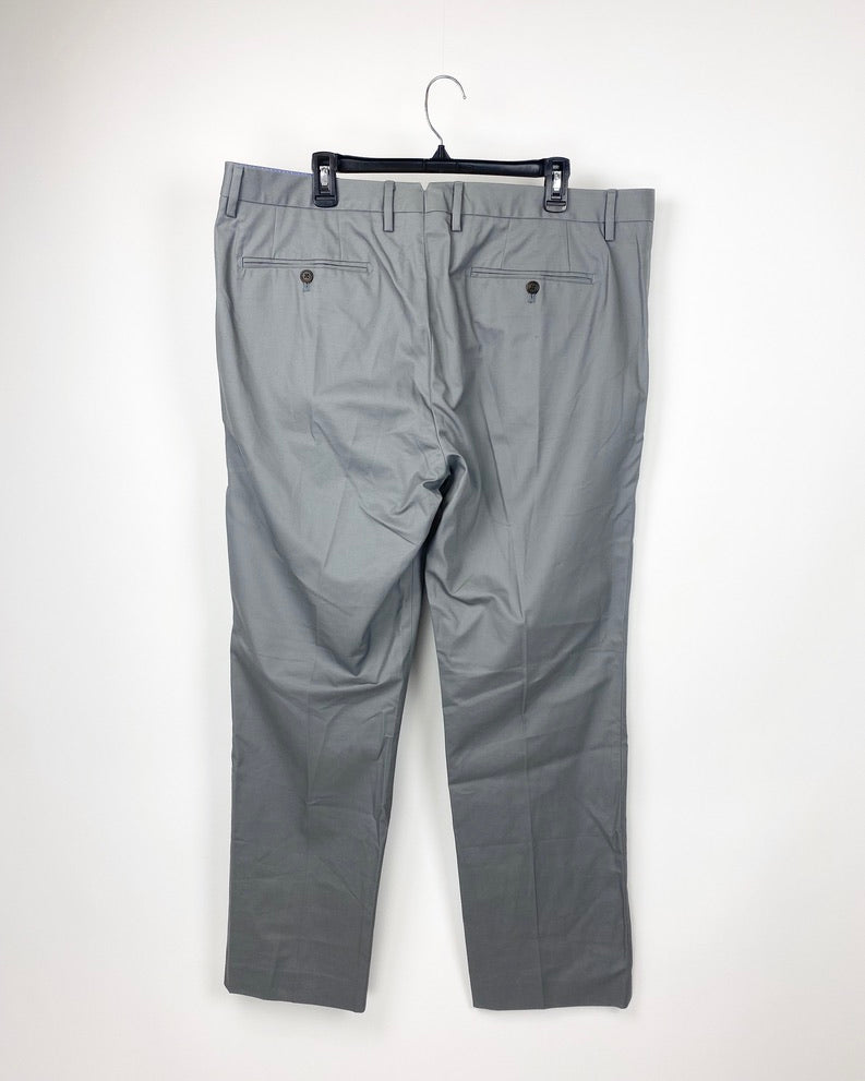 MENS Grey Dress Pant - Size 28/32
