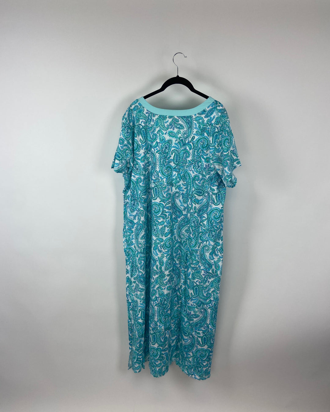 Blue Paisley Nightgown - 1X
