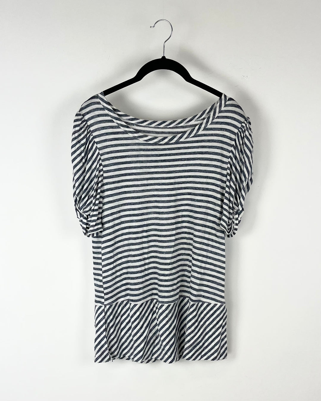 Blue And White Striped Short Sleeve Blouse - Small