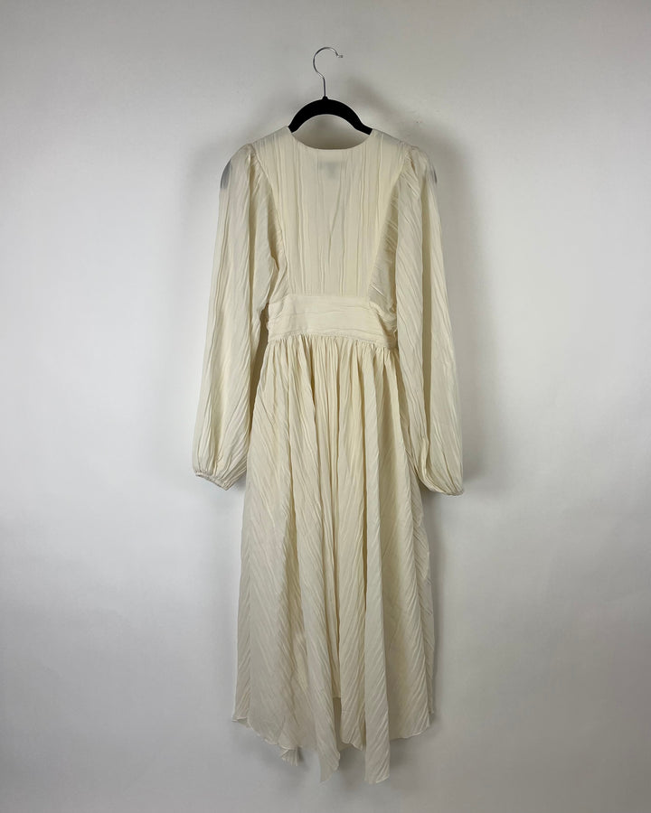 Cream Long Sleeve Dress - Size 00